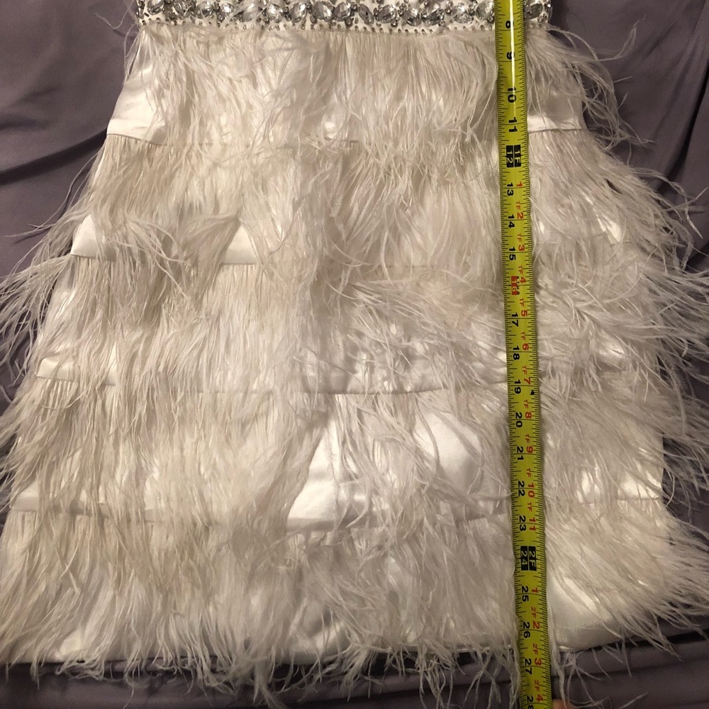 White strapless dress - Picture 6 of 7